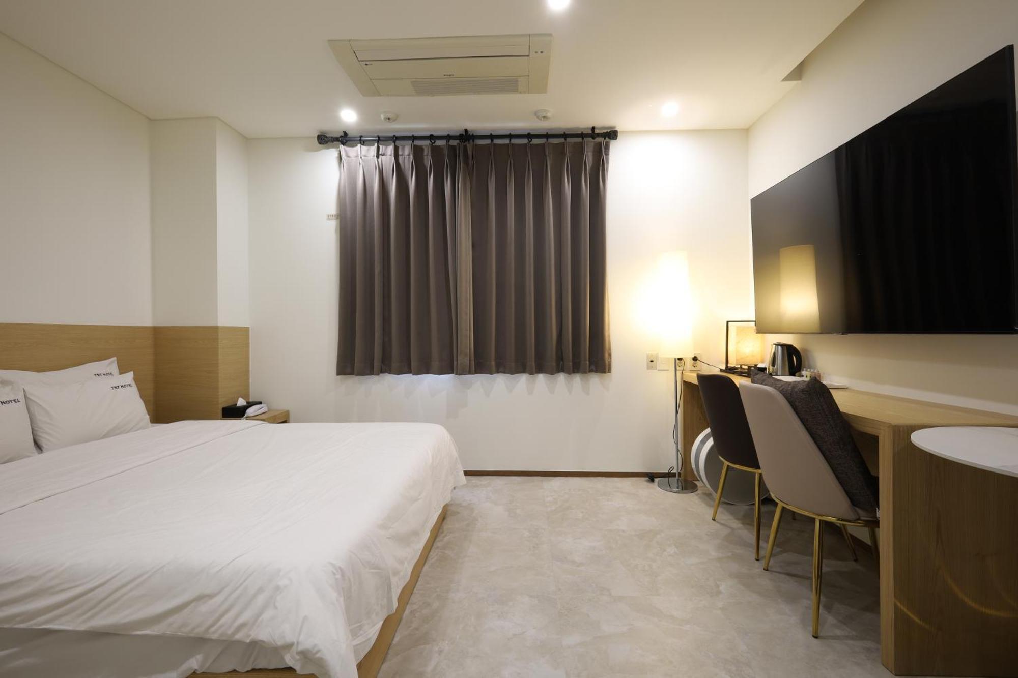 Trt Hotel Busan Exterior photo