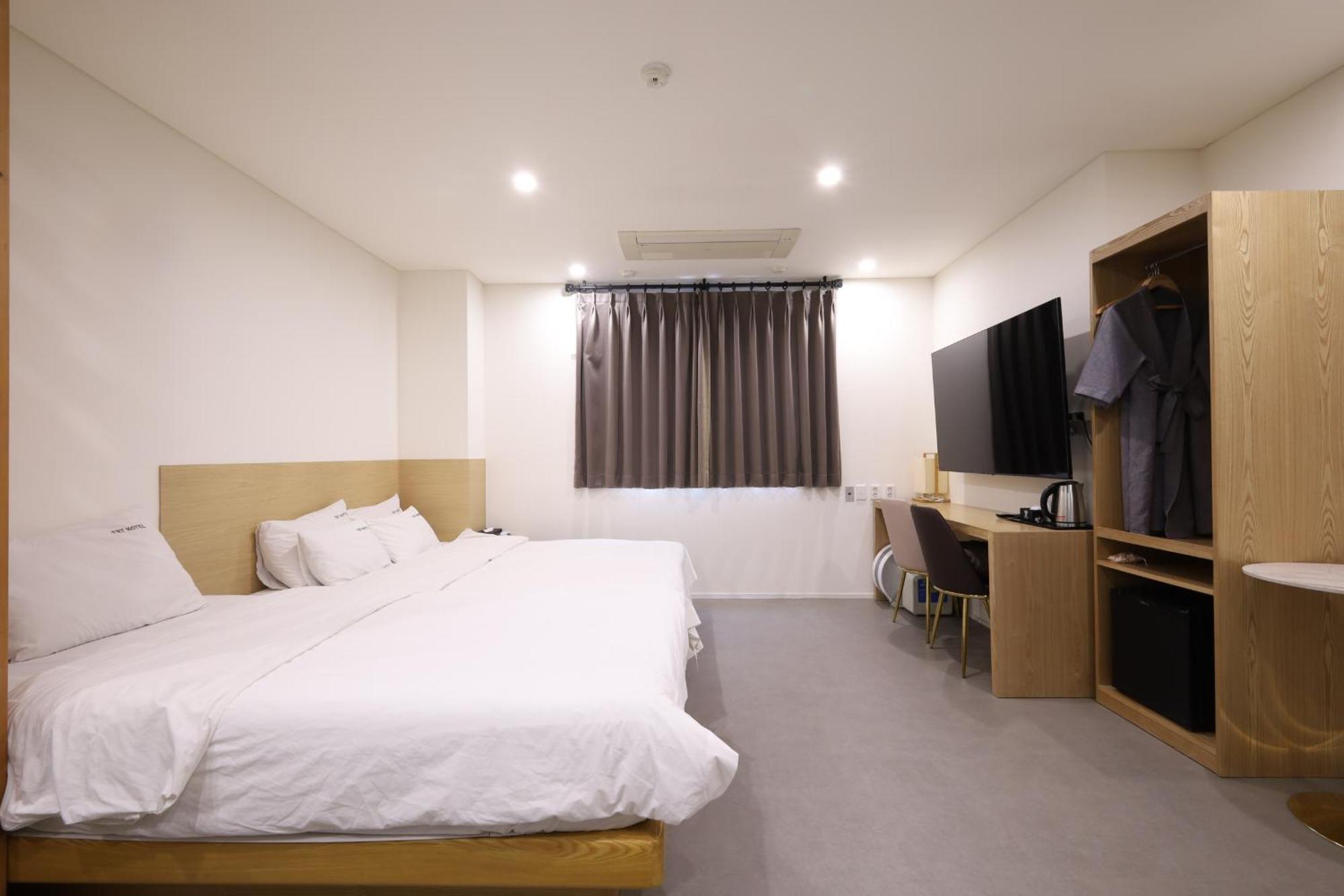 Trt Hotel Busan Exterior photo