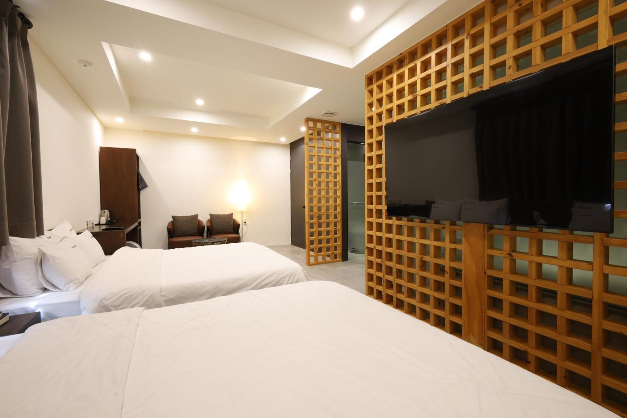 Trt Hotel Busan Exterior photo